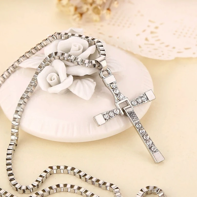 Auto & urban accessory – cross with synthetic stones