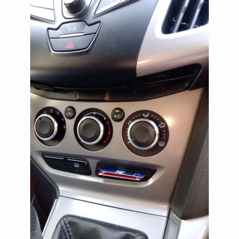 Dashboard AC Buttons for Ford Mondeo 4 Dashboard accessories – Ford Mondeo 2007–2013