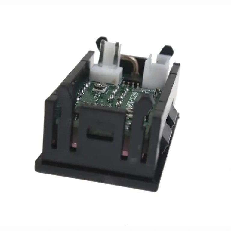 Current and Voltage Monitoring Device DC voltmeter-ammeter for circuit monitoring