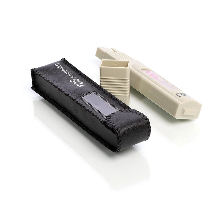 Affordable Digital Water Testing Device Affordable digital meter for measuring TDS in water