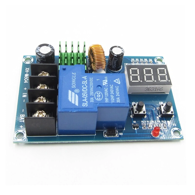 Device to cut off power when battery is fully charged