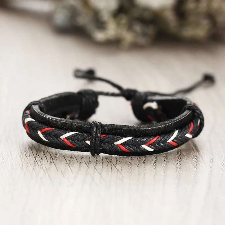 Luxury accessories for men – natural leather bracelet set