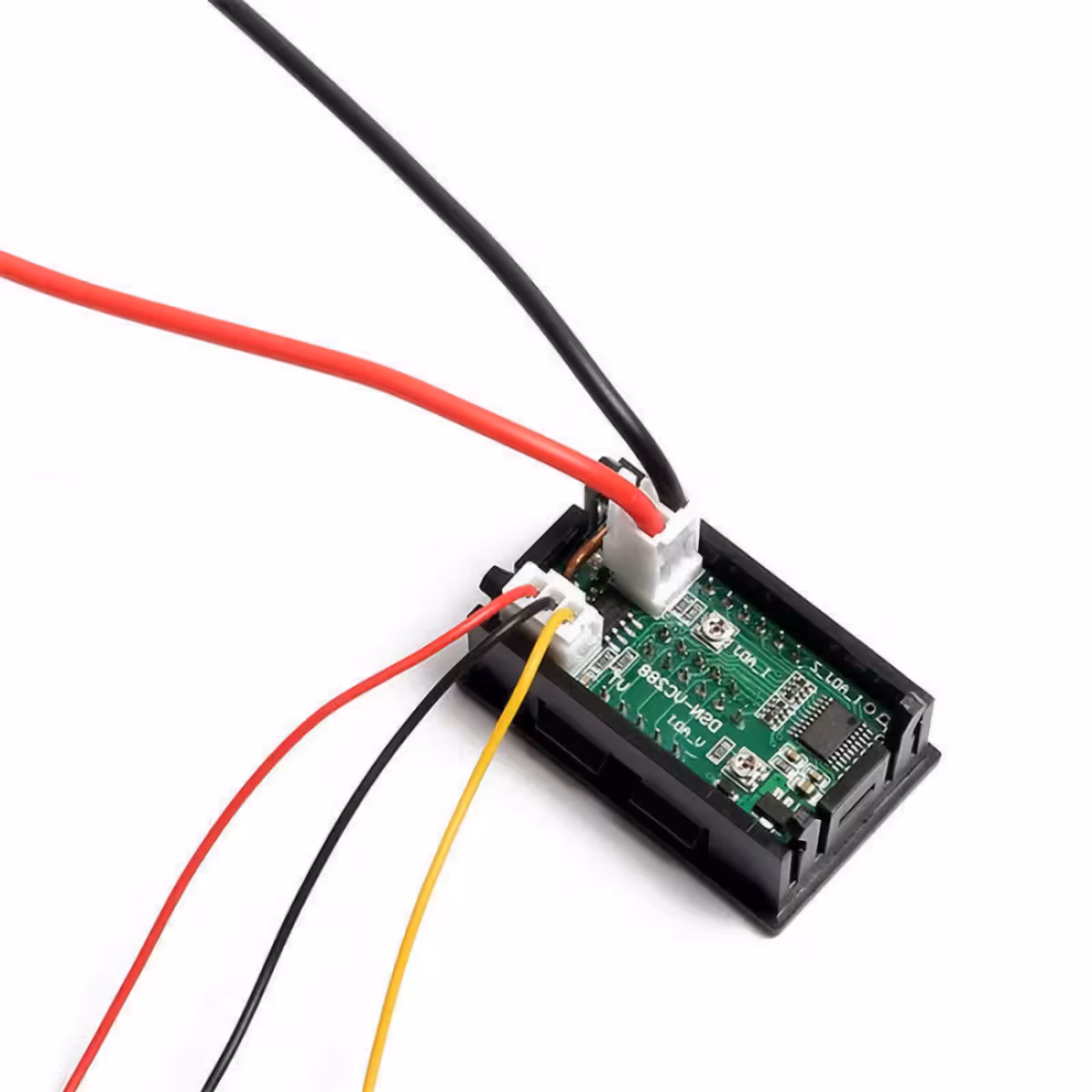 Electronic panel device for measuring DC current