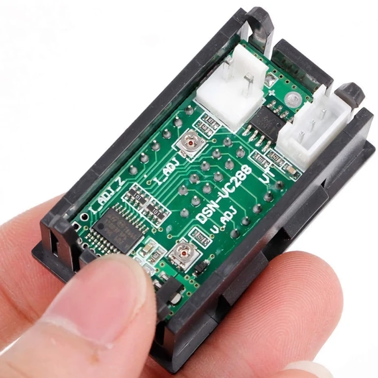 Panel volt-ammeter Panel display for voltage and DC current