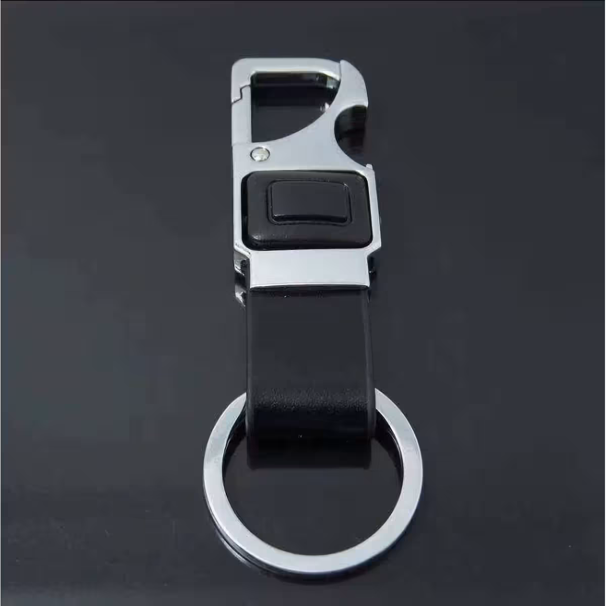 Multi-function keychain, ideal for daily use