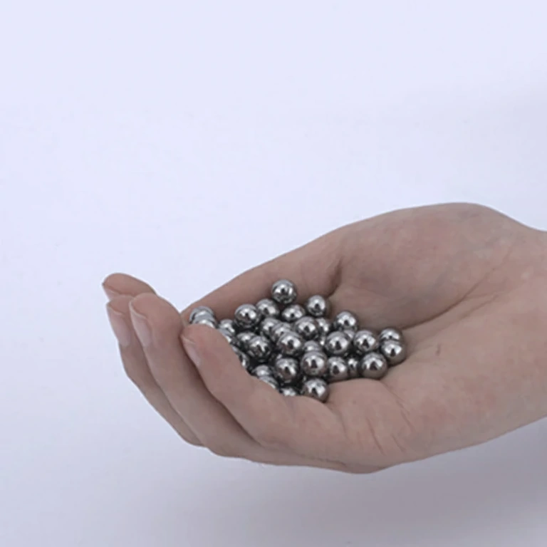 Complete set of 100 steel 8 mm slingshot balls, smooth spherical shape