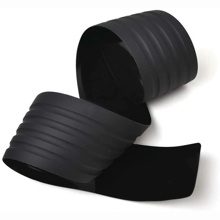 Rubber edge protector for car trunk