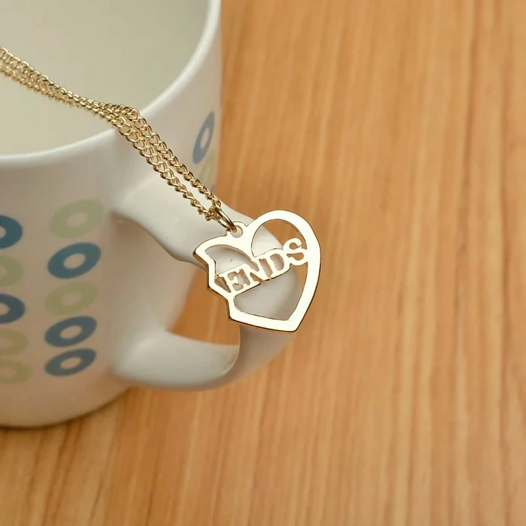 Three gold necklaces for good friends – heart pendants