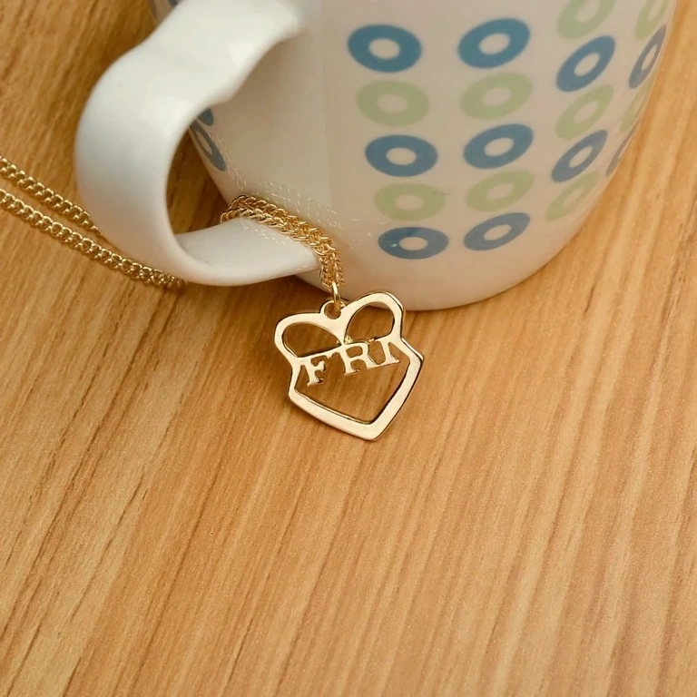 Friendship gift with 3 heart-shaped pendants