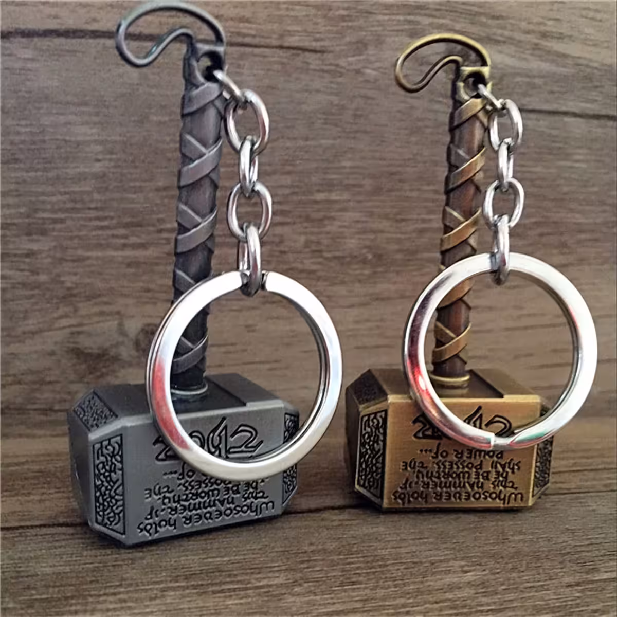 Thor-style keychain – Mjolnir cast in durable metal