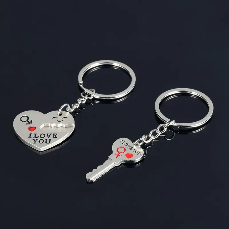 Cute keychain accessories – heart + key