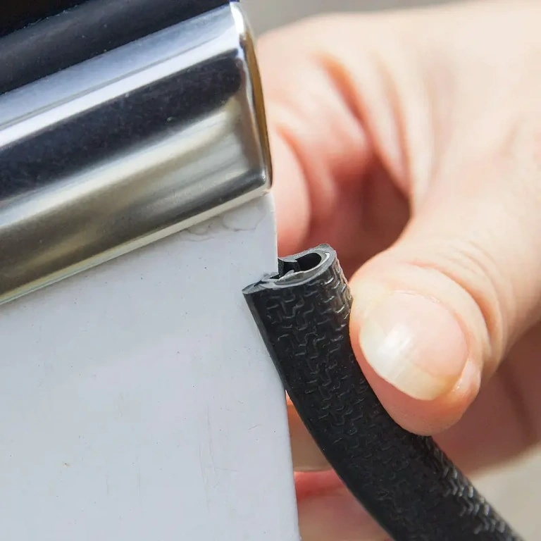 Flexible protective strip for car door edges