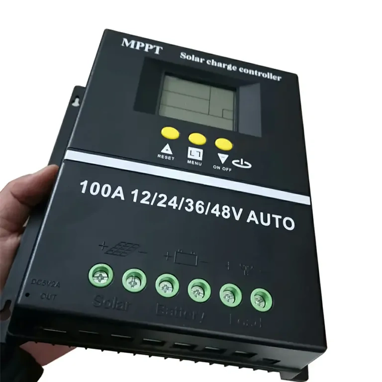 MPPT solar regulator for LiFePO4, gel, AGM batteries 100A MPPT controller for all types of solar batteries