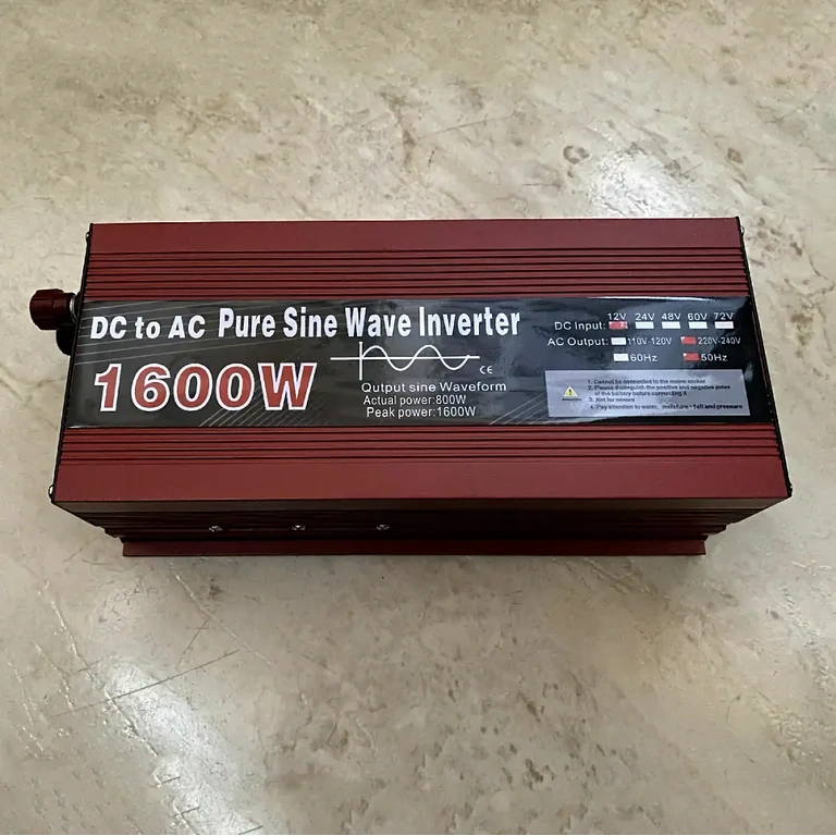 12V solar panel inverter with pure sine wave 12V voltage converter for solar photovoltaic systems