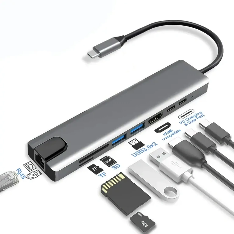 USB-C adapter with SD and TF memory card slots