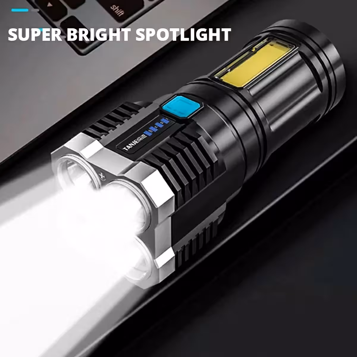 LED flashlight with long illumination distance