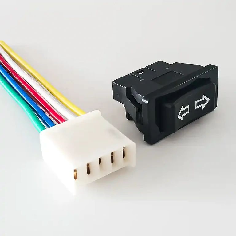 Motor Direction Reversing Switch Button 20A 3-position toggle switch with return, rated 20A