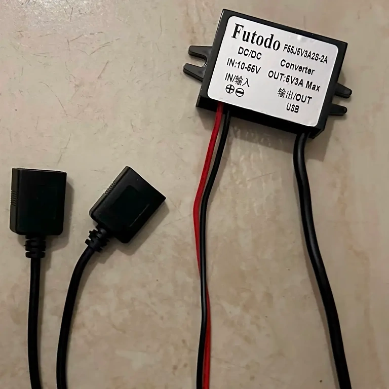 Powering surveillance camera Converter powering a surveillance camera from a 48V source