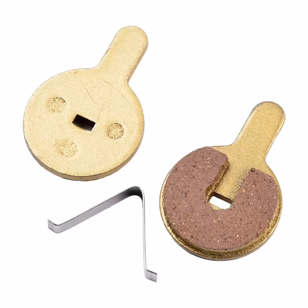 Metallic brake pads, silent operation