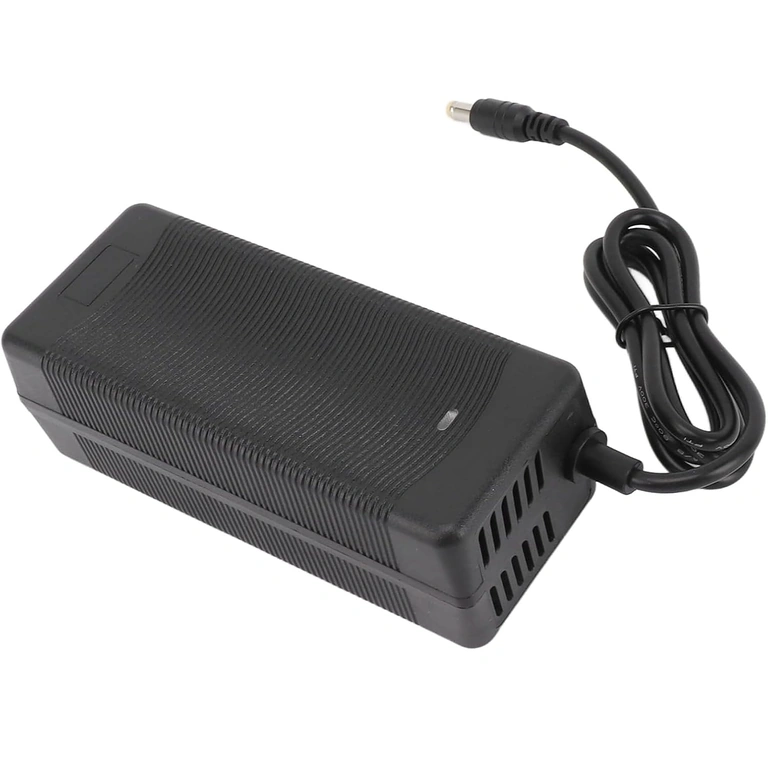 Smart Charger 52V / 58.8V Smart charger for electric bikes and scooters 52V–58.8V, overvoltage and current protection