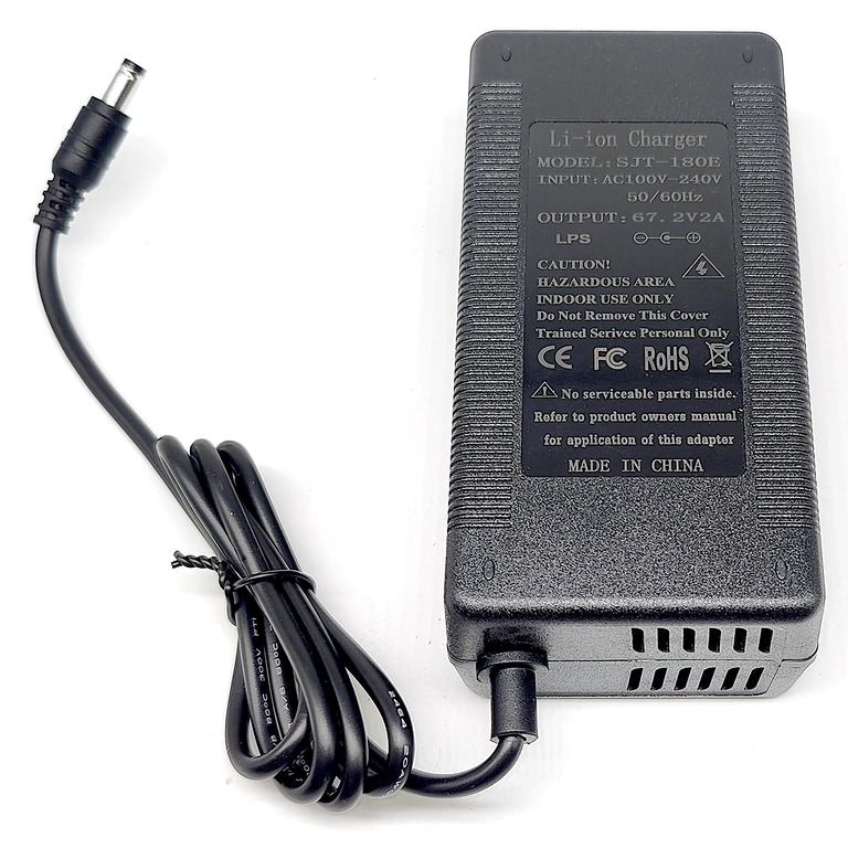 Smart Charger 60V / 67.2V Smart charger for scooters, bikes, and electric scooters 60V, overvoltage and current protection